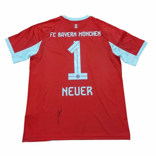 MANUEL NEUER SIGNED BAYERN MUNICH FOOTBALL SHIRT