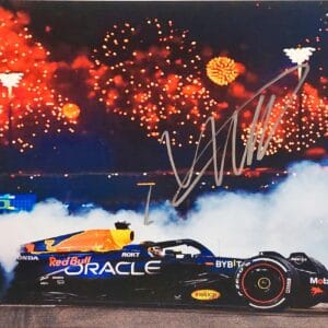 MAX VERSTAPPEN SIGNED 10X8 F1 PHOTO